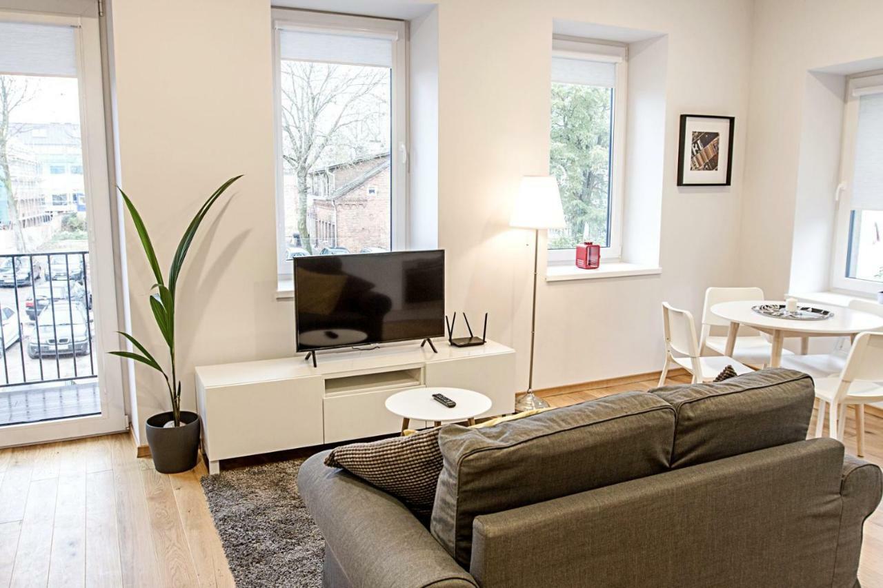 קובנה Modern 1Bd Apartment In Old Town By Hostlovers מראה חיצוני תמונה